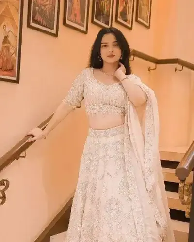 Escort Hingoli